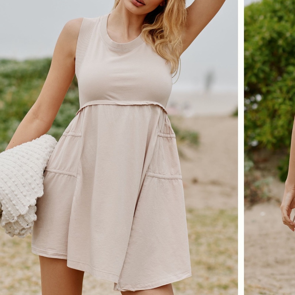 Anthropologie Sleeveless Asymmetrical
Mini Dress Size L